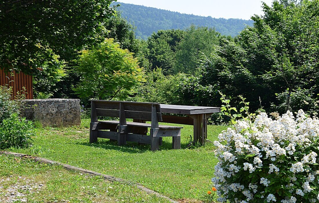 Place to relax in the front of the cabin House Pine